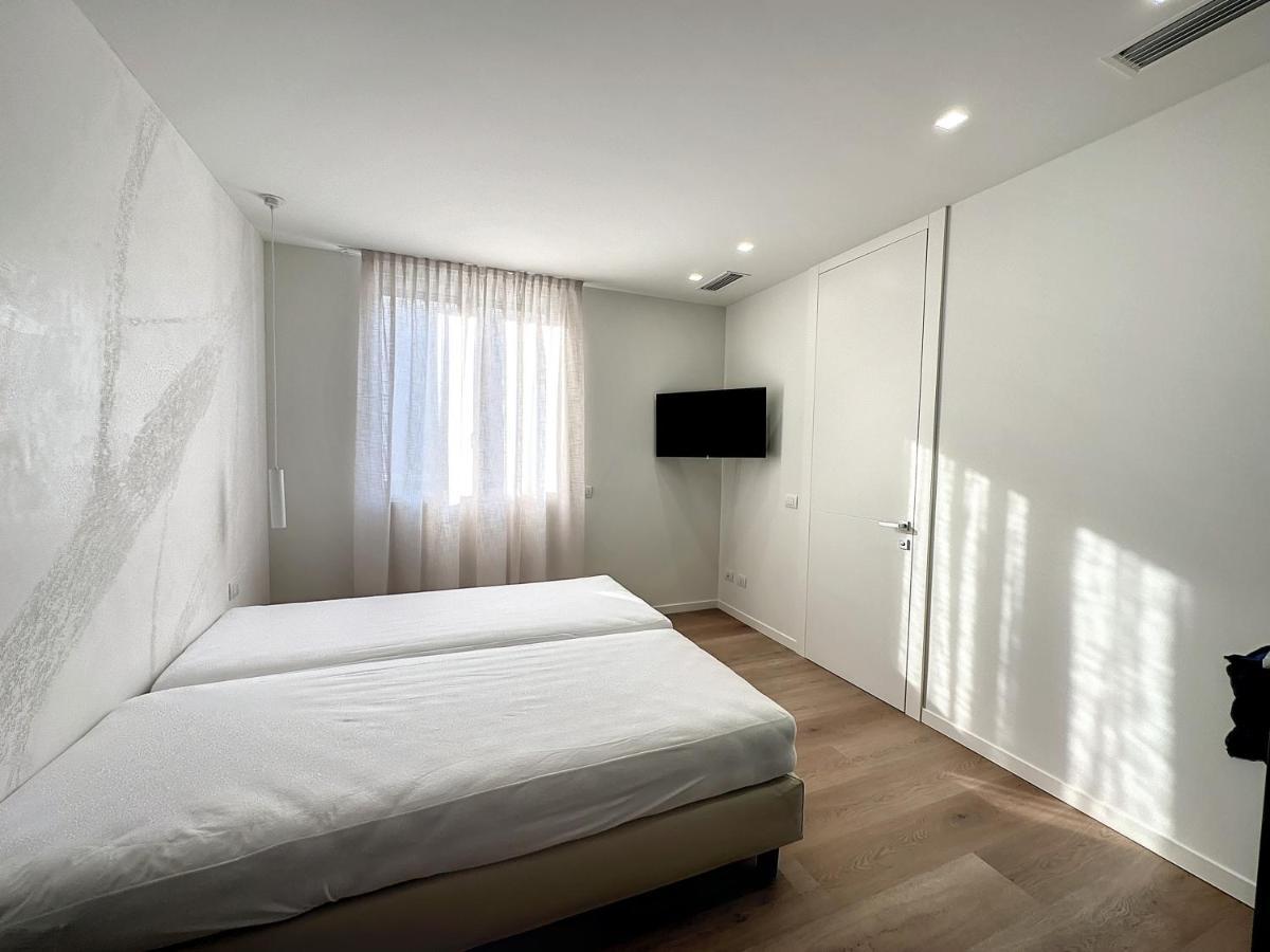 Ad Suite Apartment リーヴァ・デル・ガルダ エクステリア 写真